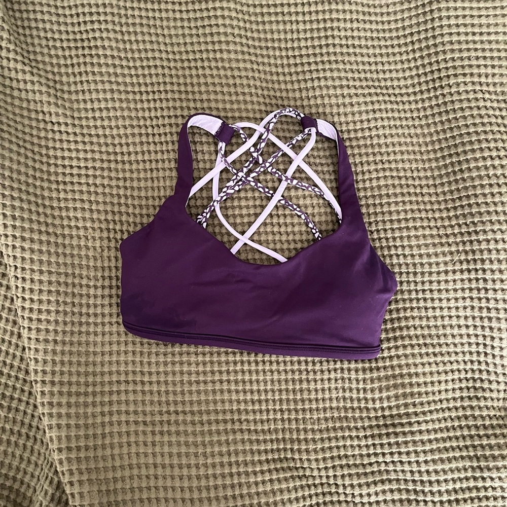 Lululemon bra